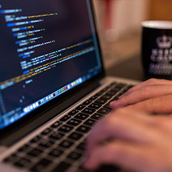 我以为我能扛住，原来穿搭翻车也会这么小众（反复看了三遍）｜你会站谁？